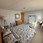 Whole Traditional Swiss - Alps & Retreat Chalet Niederried bei Interlaken