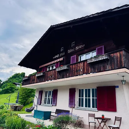 Luna - Authentic Swiss By Brienz Alpstuga *