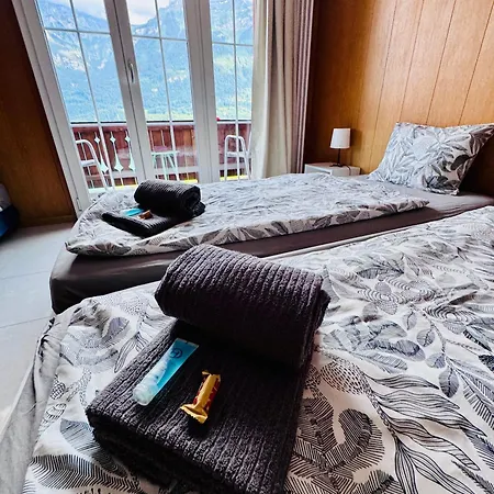 Luna - Authentic Swiss By Brienz Alpehytte *